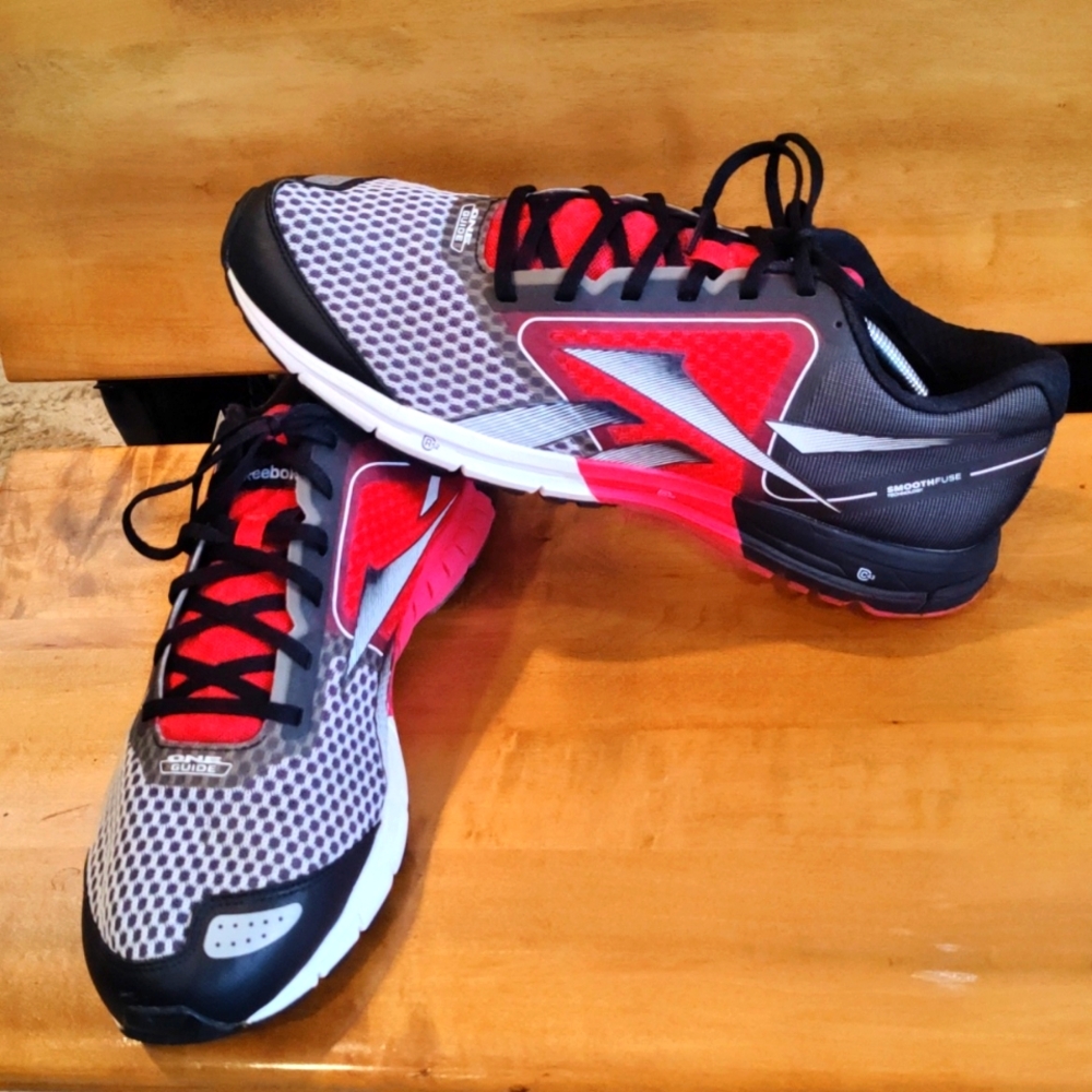 Reebok One Guide silver,red and black size13 running shoes With Protalus T100